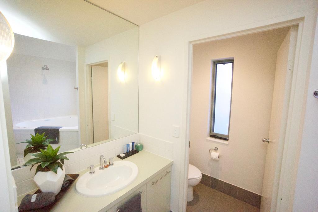 Lorne Beachfront Accommodation Екстериор снимка